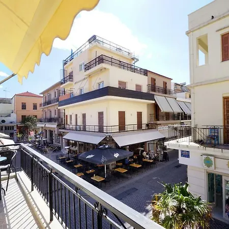 Mare I - In Old Harbor * Chania (Crete)